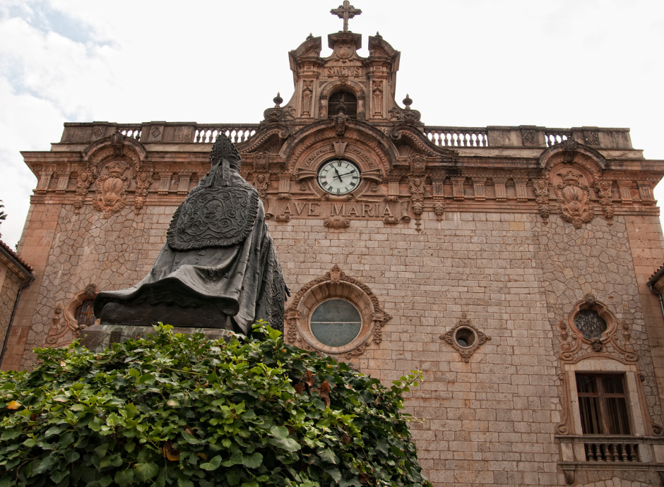 A Day in Lluc: Nature, Culture and Spirituality in the Heart of Mallorca