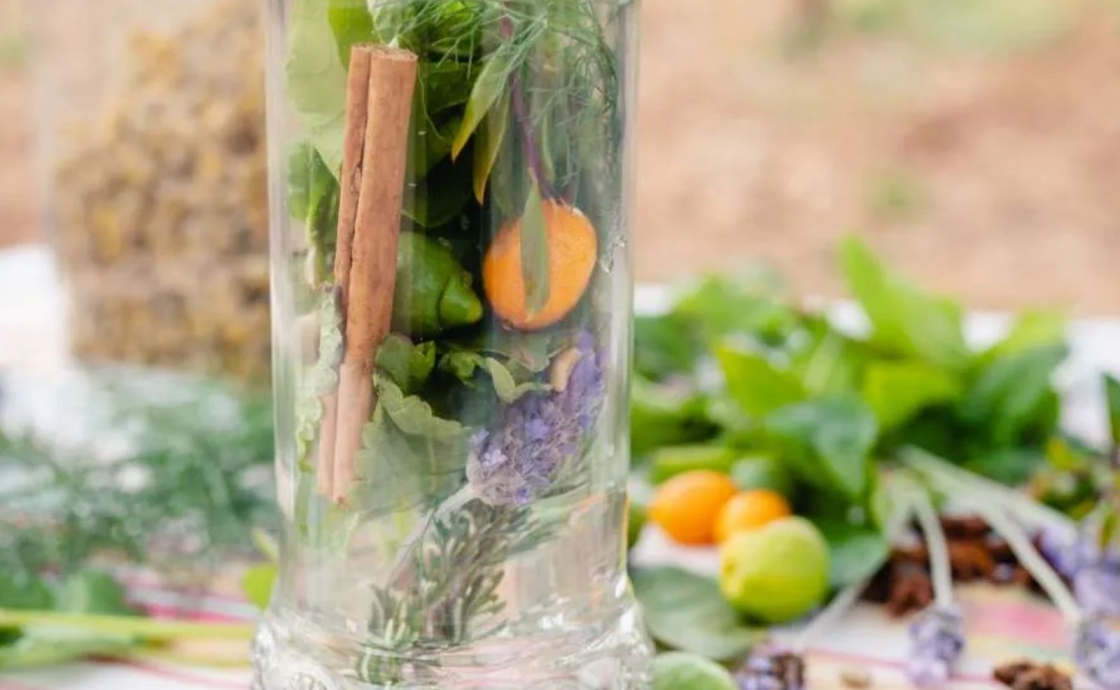 Mallorcan Herbs: A Typical Liquor from the Island