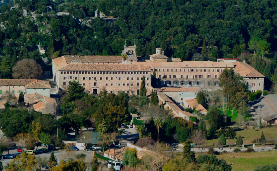 Visita al santuario de Lluc