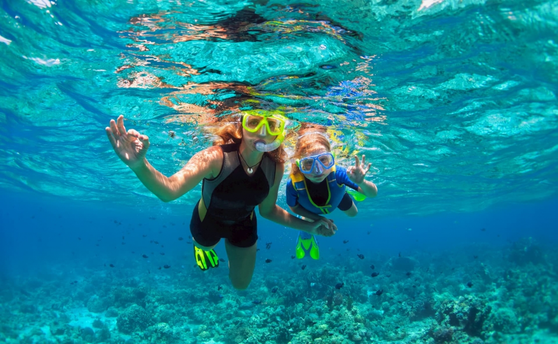 Water activities with children in Mallorca